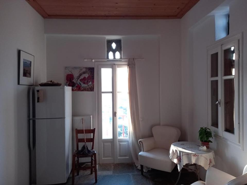Arthome1 Panormos  Exterior photo